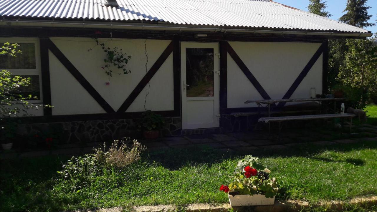 Біла Хижа Verkhne-Studenyy Exterior foto